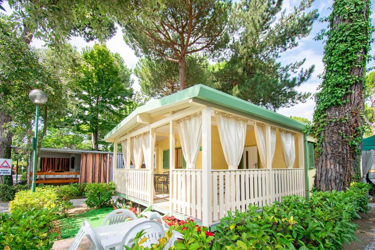 Camping Parco Vacanza Partaccia 2 Marina di Massa Bagian luar foto