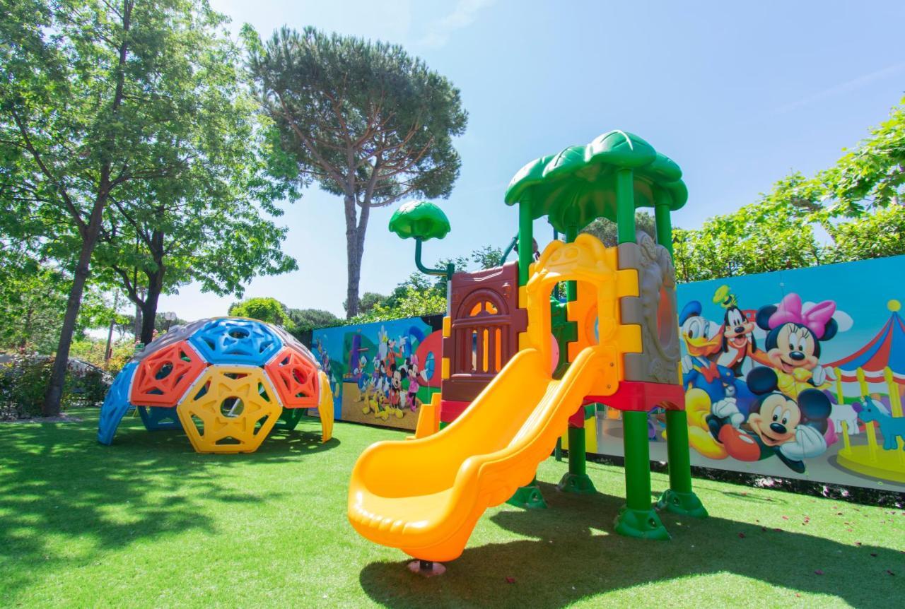 Camping Parco Vacanza Partaccia 2 Marina di Massa Bagian luar foto